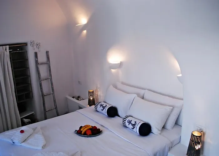 Naftilos 아파트 이아