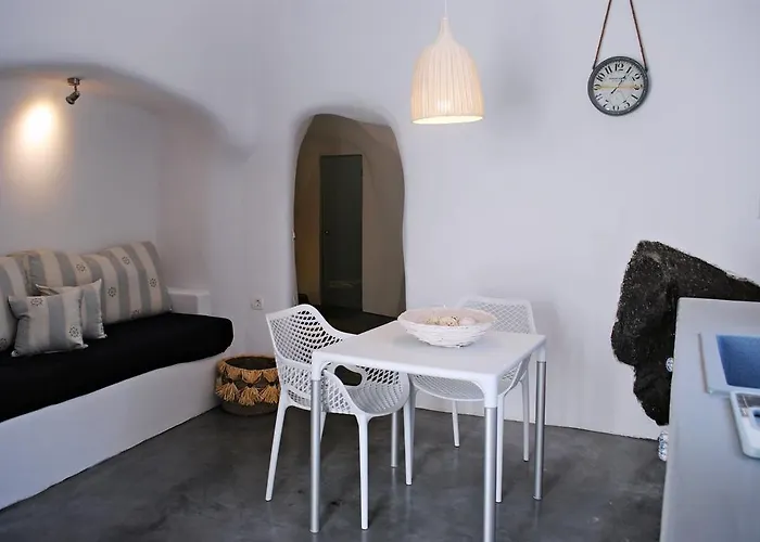 Naftilos 아파트 *