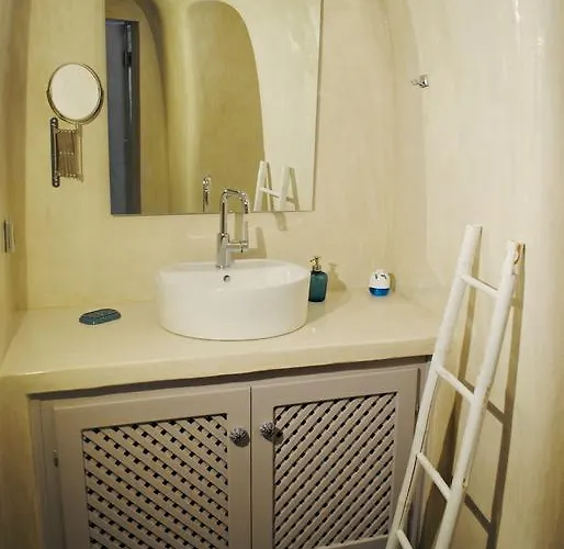 아파트 Naftilos 이아